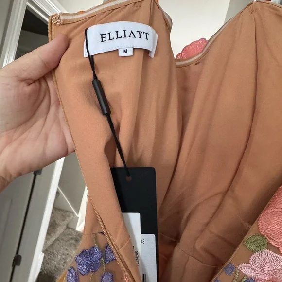 Elliatt Helena Embroidered Dress - Picture 12 of 14